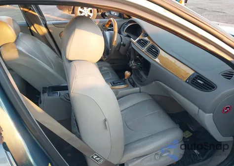 2000 Jaguar S-Type 3.0L V6 z USA, uszkodzony, nr VIN SAJDA01C0YFL11431